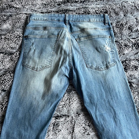 Men Blue Jeans Ripped - Picture 2 of 3